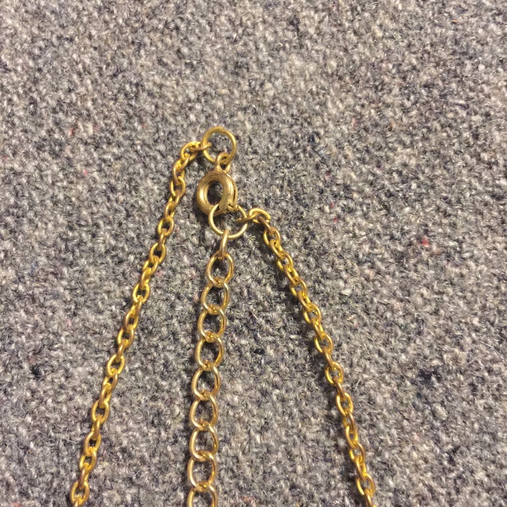 4 necklaces - Picture 7 of 13